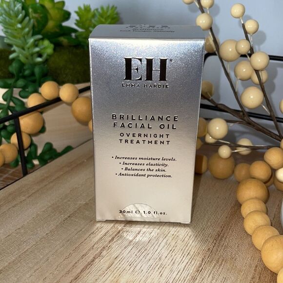 NIB Emma Hardie Brilliance Face Oil OVERNIGHT TREATMENT nourishes and hydrates - Picture 4 of 8